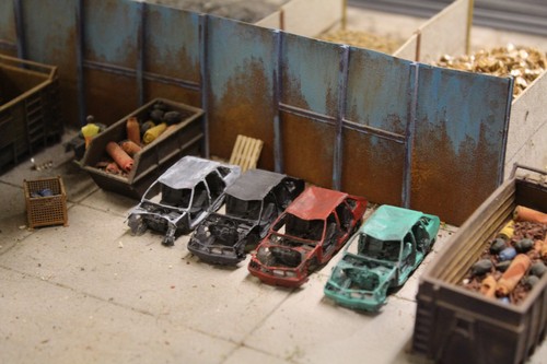 Scrap car gutted white - -,