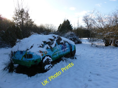 Photo 12x8 scrap car - photo, planter