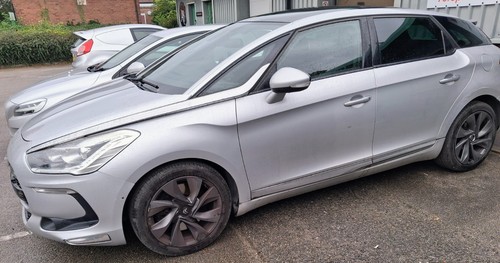 Car for scrap - , or
