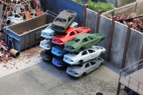 Scrap gutted car mixed - -,