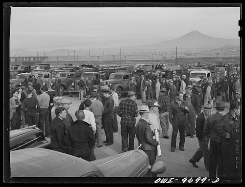 Photo butte montana 1942 scrap - photo:butte,