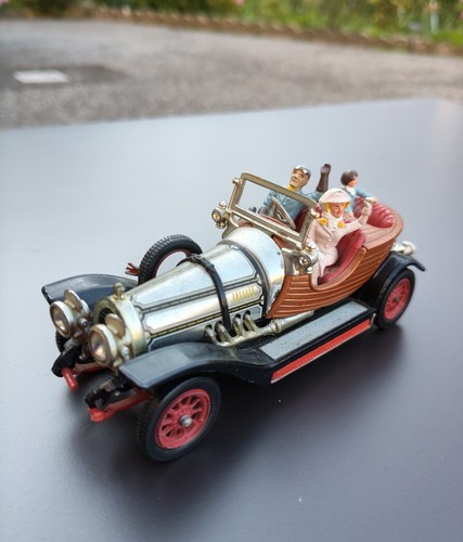 Corgi toys 266 - toys, chitty